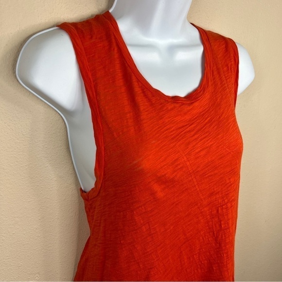 Goldie Lewinter Red Textured Sleeveless Top Medium Stretch Casual - Picture 2 of 7